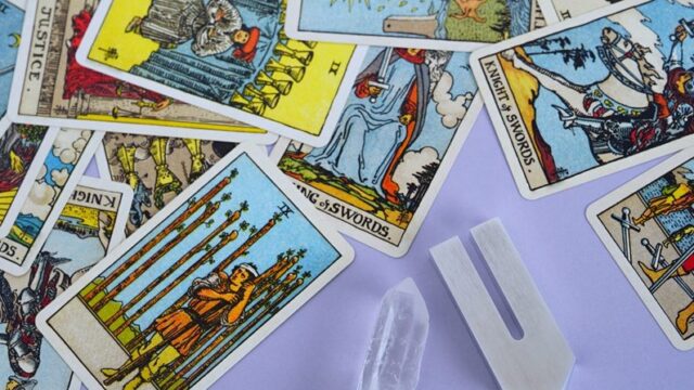 あなたは占いを信じる？信じない？のメイン画像